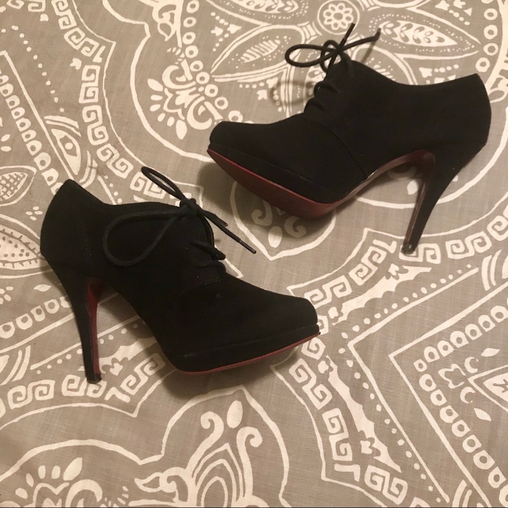 Black Lace-Up Heels